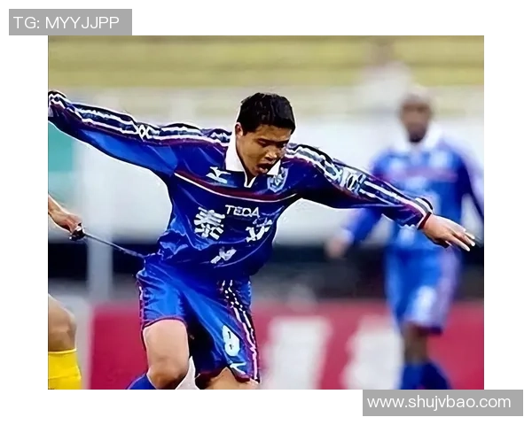 足球巨星常见受伤方式盘点与运动场上高发伤病解析