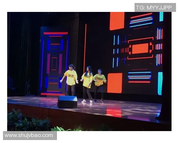 足球星光闪耀梦想舞台成就传奇之路 足球星光闪耀梦想舞台成就传奇之路